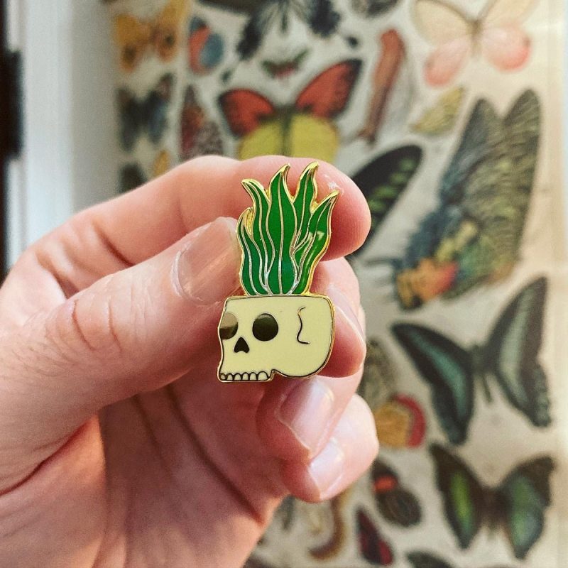 snake plant skull pin enamel pin 725424